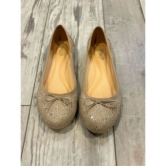 Y Not tan diamond flat slip on shoes size 7W - Picture 2 of 9